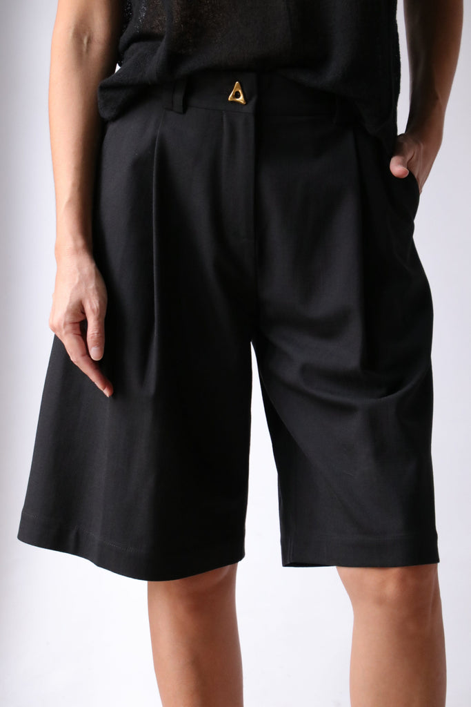 Aeron Swan Tailored Shorts in Black Bottoms Aeron 