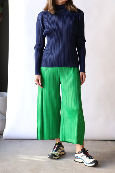 PLEATS PLEASE MONTHLY 2点 Pleats Please Issey Miyake Monthly Colors: February | WE ARE