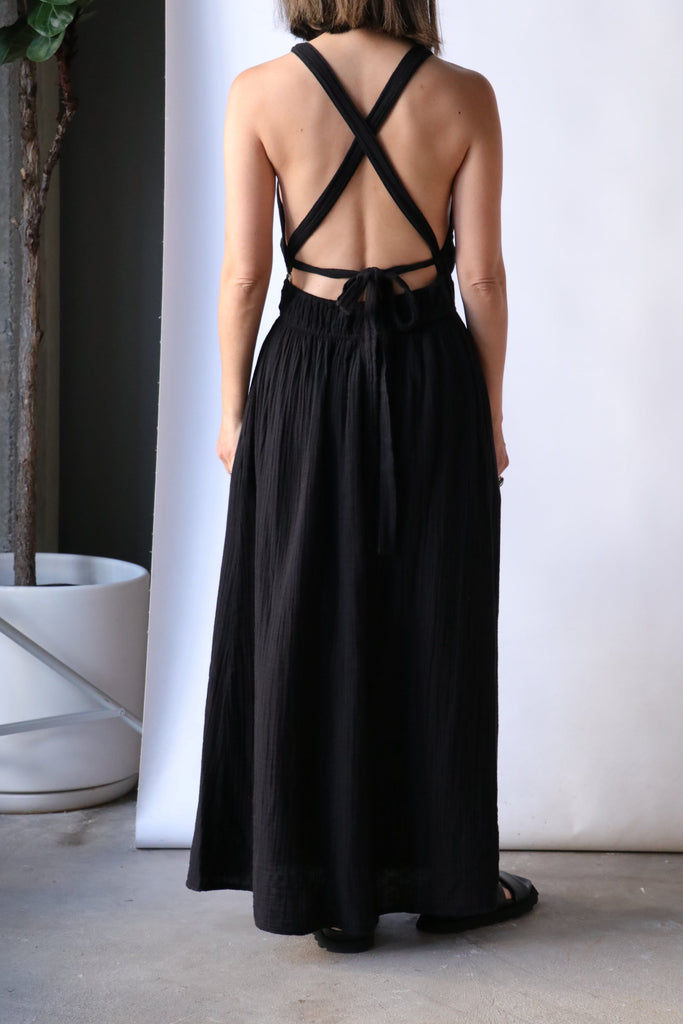 Xirena Sienna Dress in Black Dresses Xirena 