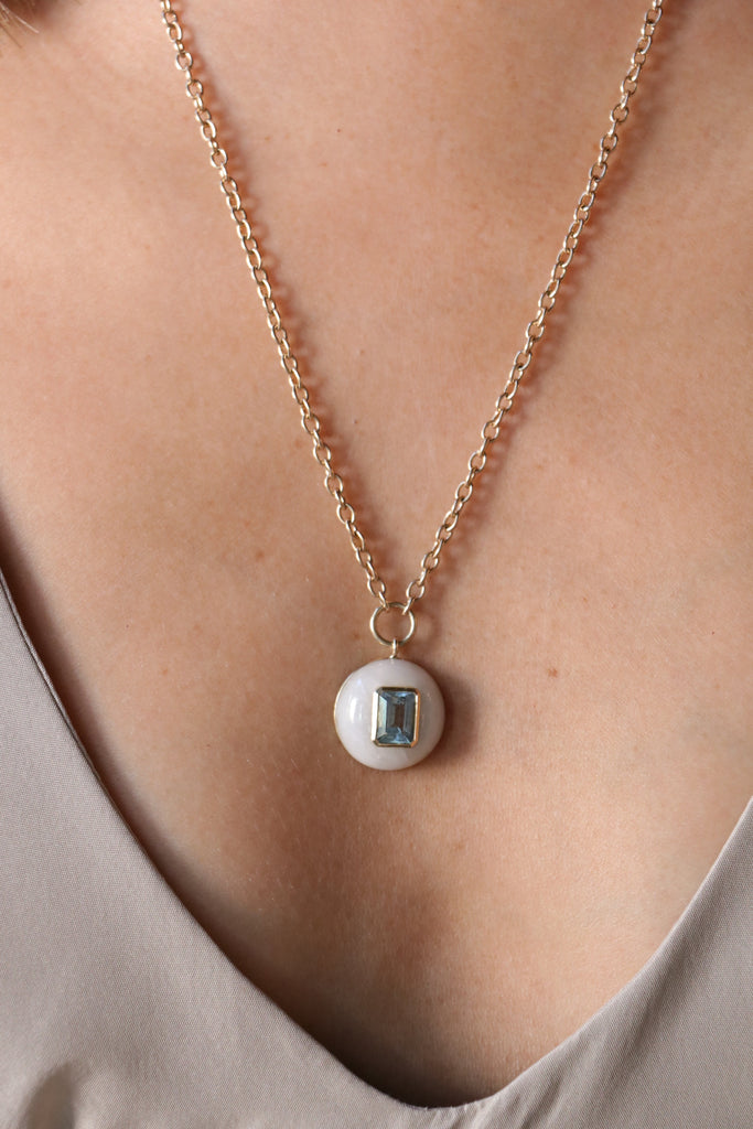 Retrouvai Small Lollipop Pendant Aquamarine in White Quartz Jewelry Retrouvai 