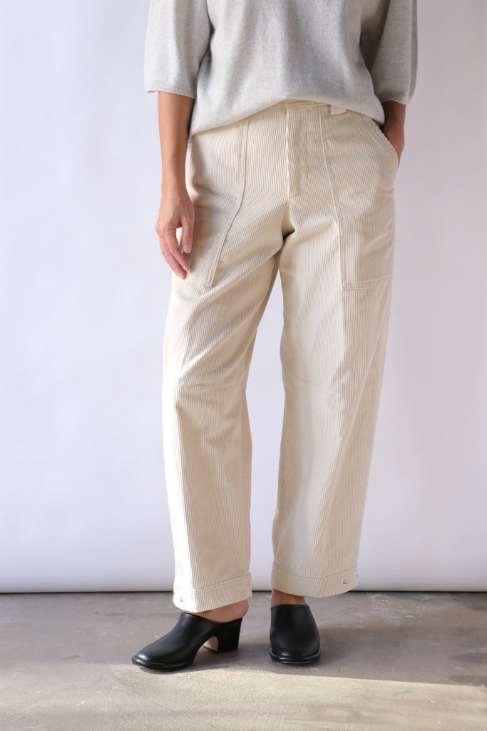 Closed Rhannon Relaxed Pants in Pearl Beige