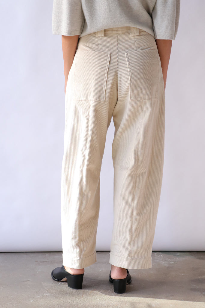 Closed Rhannon Relaxed Pants in Pearl Beige