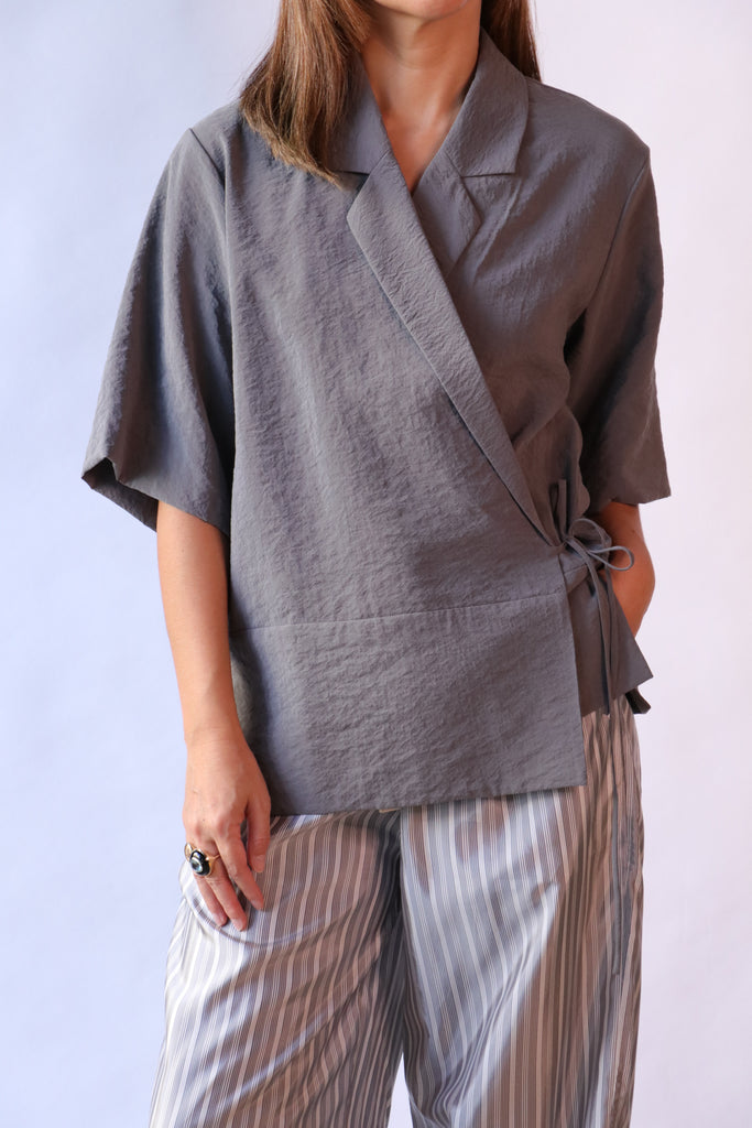 Lee Mathews Maggie SS Top in Slate