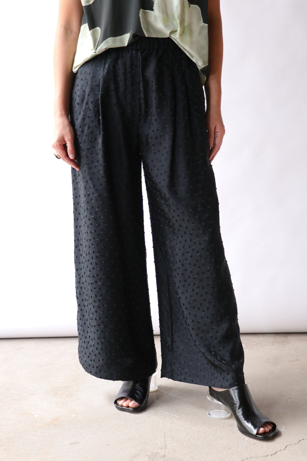 christian wijnants パンツ Christian Wijnants Pima Woven Pants in Black | WE ARE ICONIC