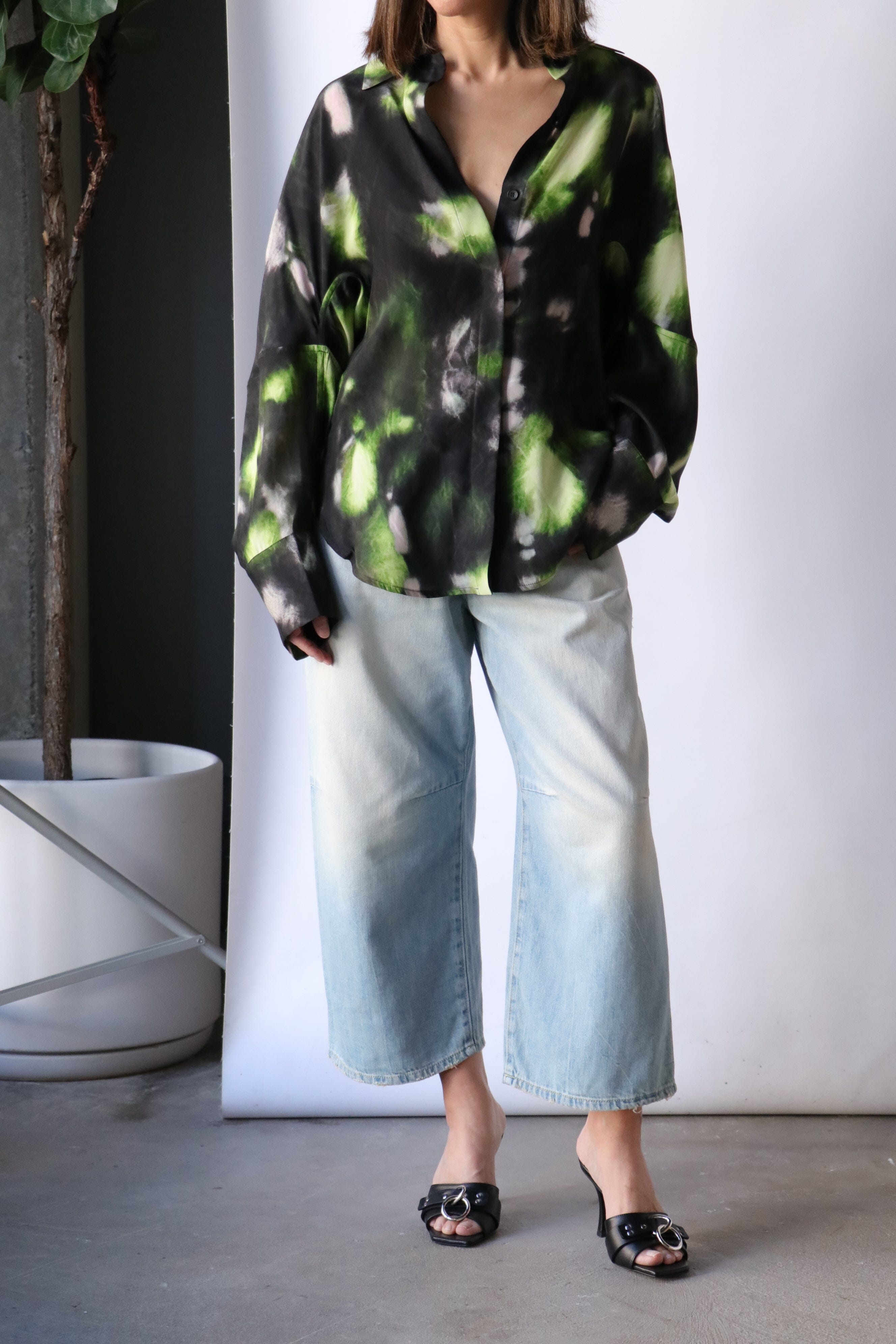 Christian Wijnants Toriano Oversized Shirt in Black Lime Pigments 