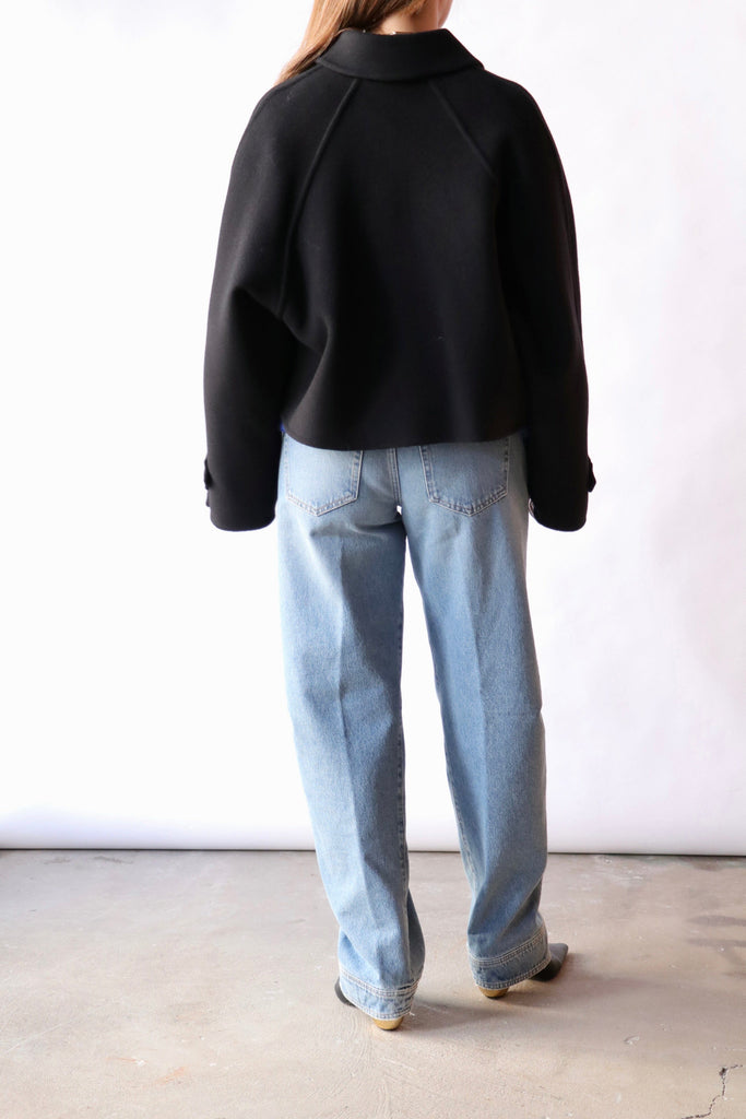 Closed Cropped Trench Coat in Black Outerwear Closed 