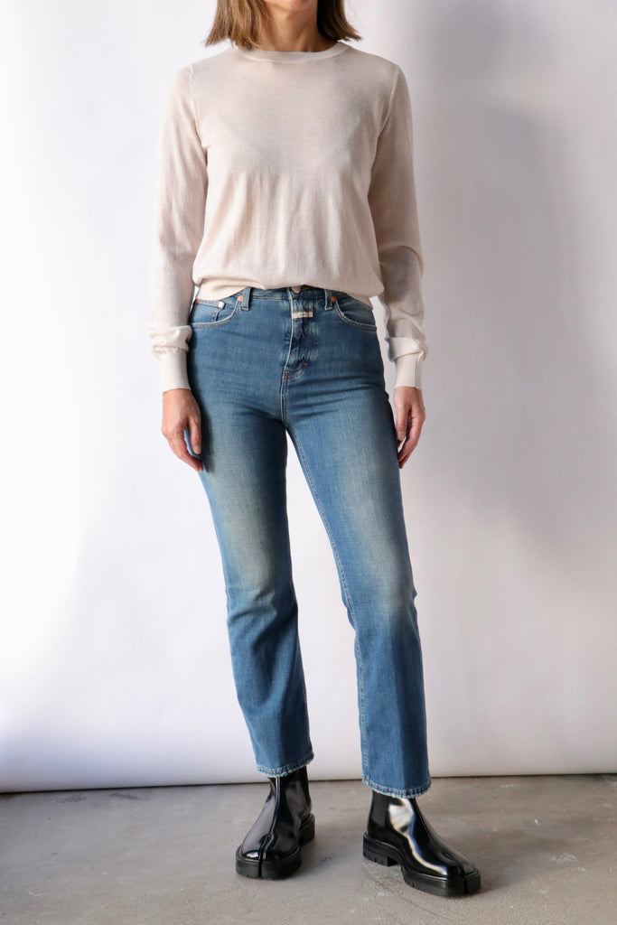 Closed Hi-Sun Flared Jeans in Mid Blue Bottoms Closed 