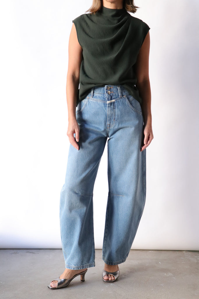 Closed Ridge-X Wide Jeans in Mid Blue Bottoms Closed 