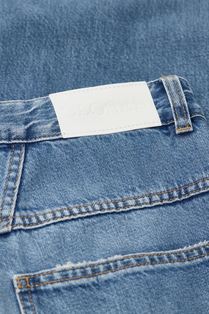 Closed Wide Jeans- Deni-x in Mid Blue Bottoms Closed 