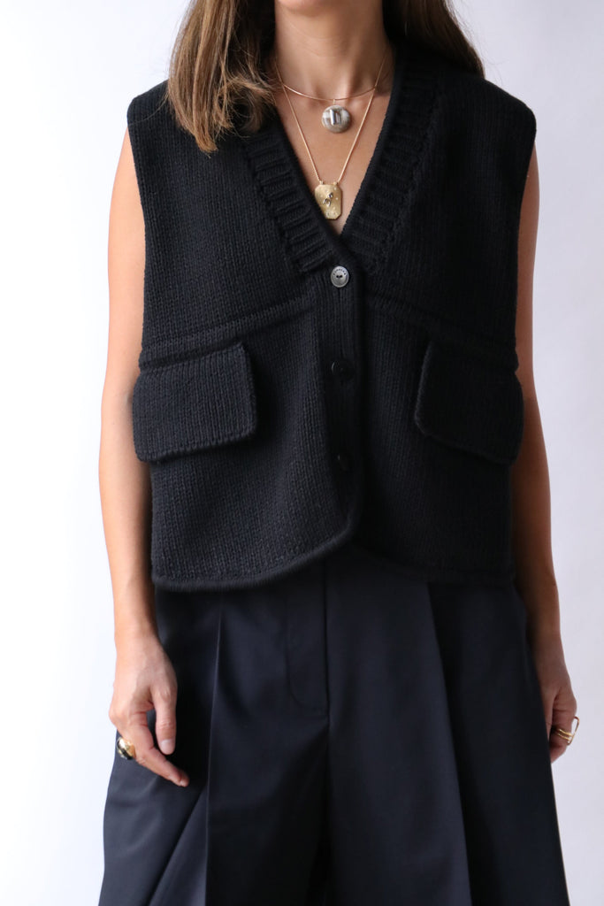 Cordera Cotton Pockets Waistcoat in Black Outerwear Cordera 