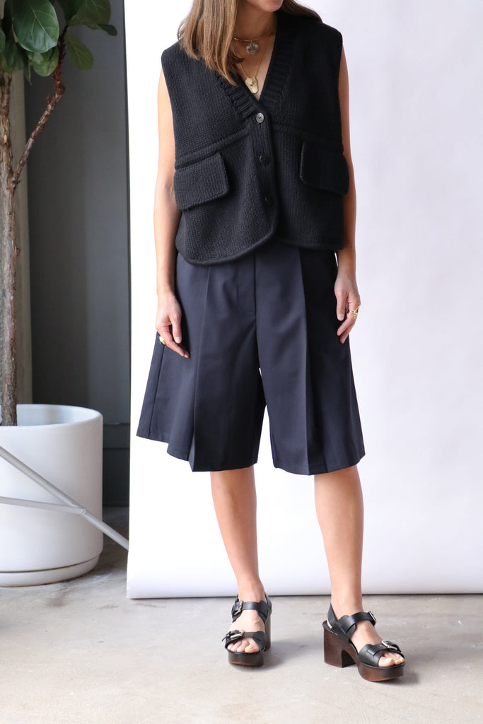 Cordera Cotton Pockets Waistcoat in Black Outerwear Cordera 