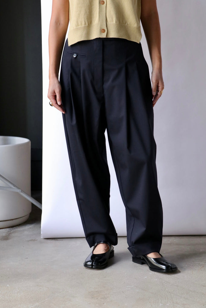 Cordera Tailoring Carrot Pants in Night Bottoms Cordera 