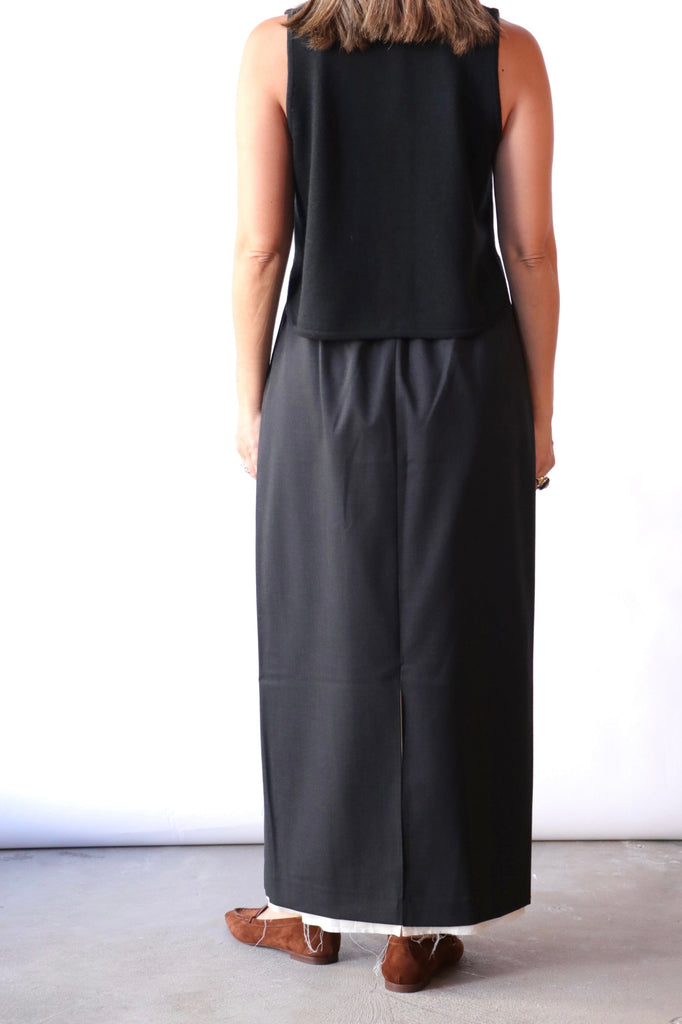 Cordera Tailoring Long Skirt in Anthracite Bottoms Cordera 