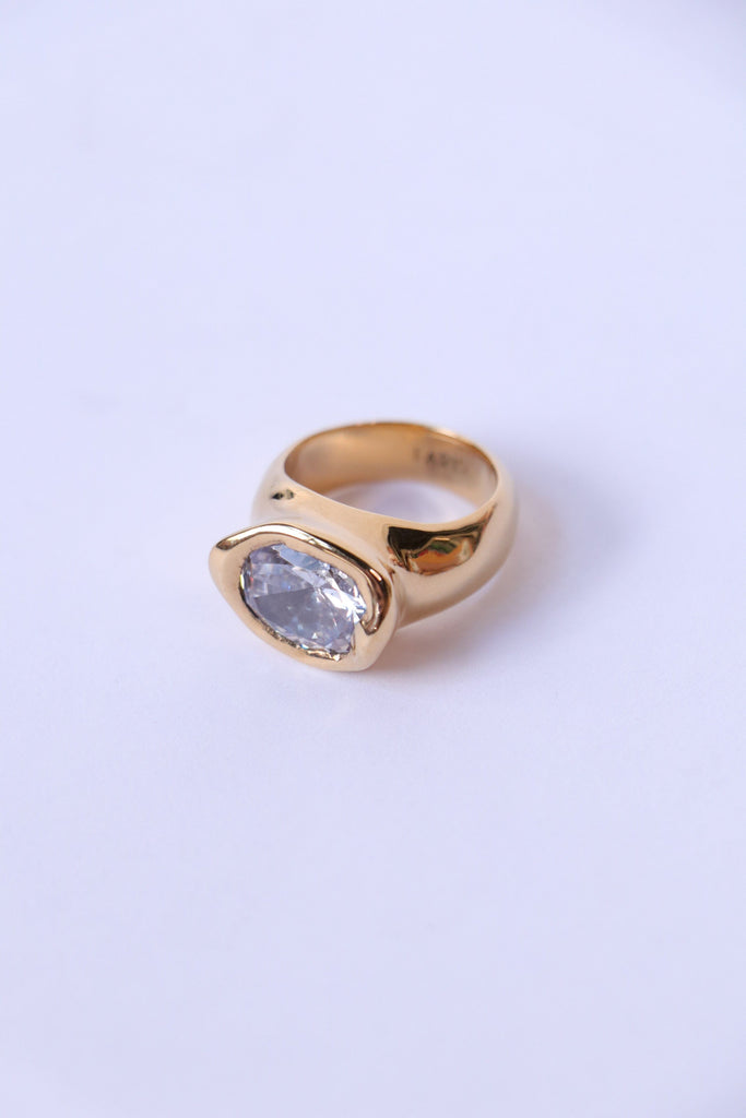 Faris Grand Ring in Gold/ Cubic Zirconia Jewelry Faris 