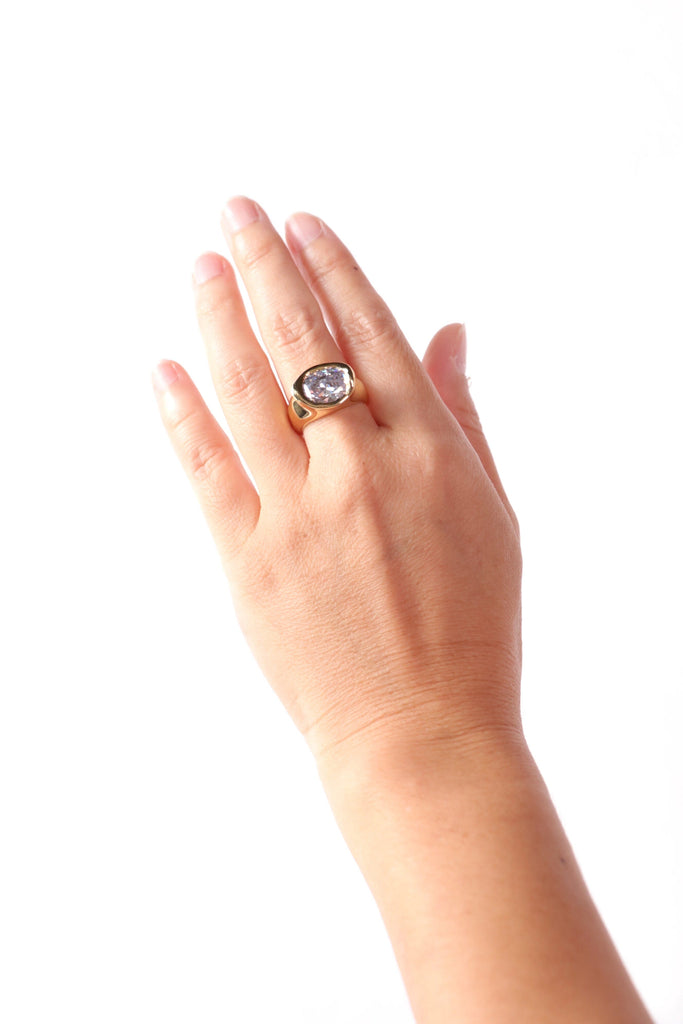 Faris Grand Ring in Gold/ Cubic Zirconia Jewelry Faris 
