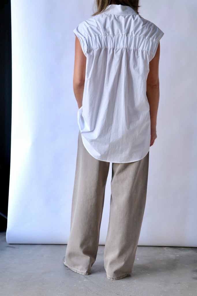 Gauchere Sleeveless Shirt in White tops-blouses Gauchere 