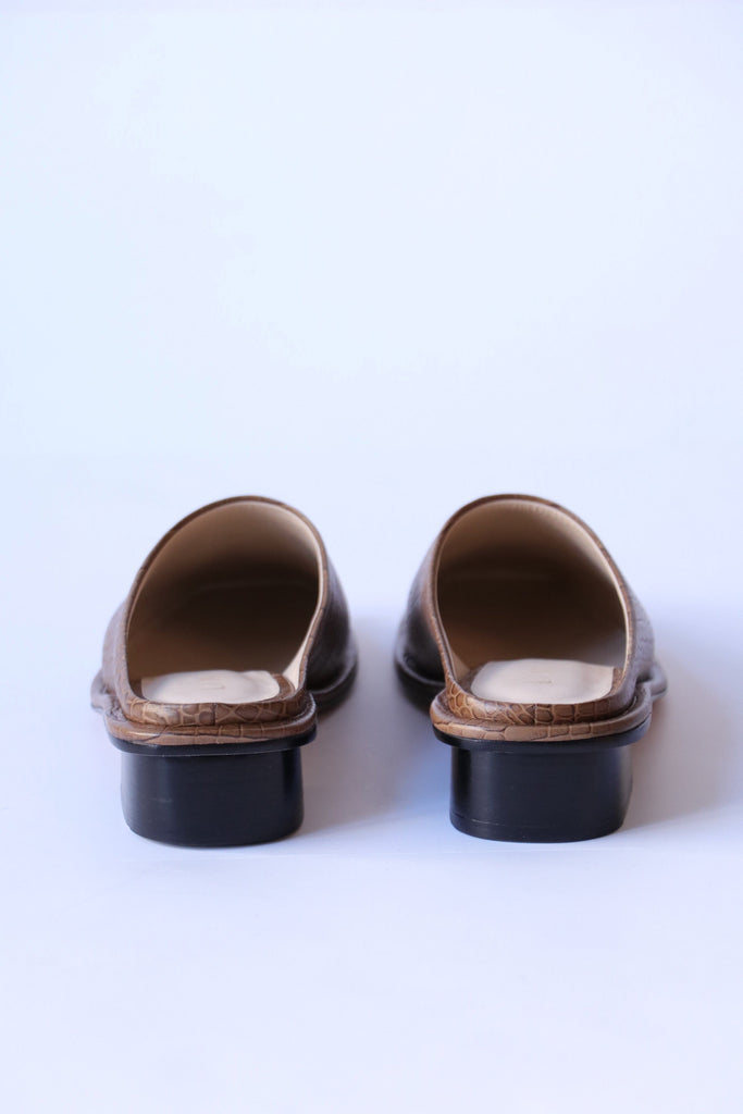 Lauren Manoogian Embossed Square Mule in Tobacco Shoes Lauren Manoogian 