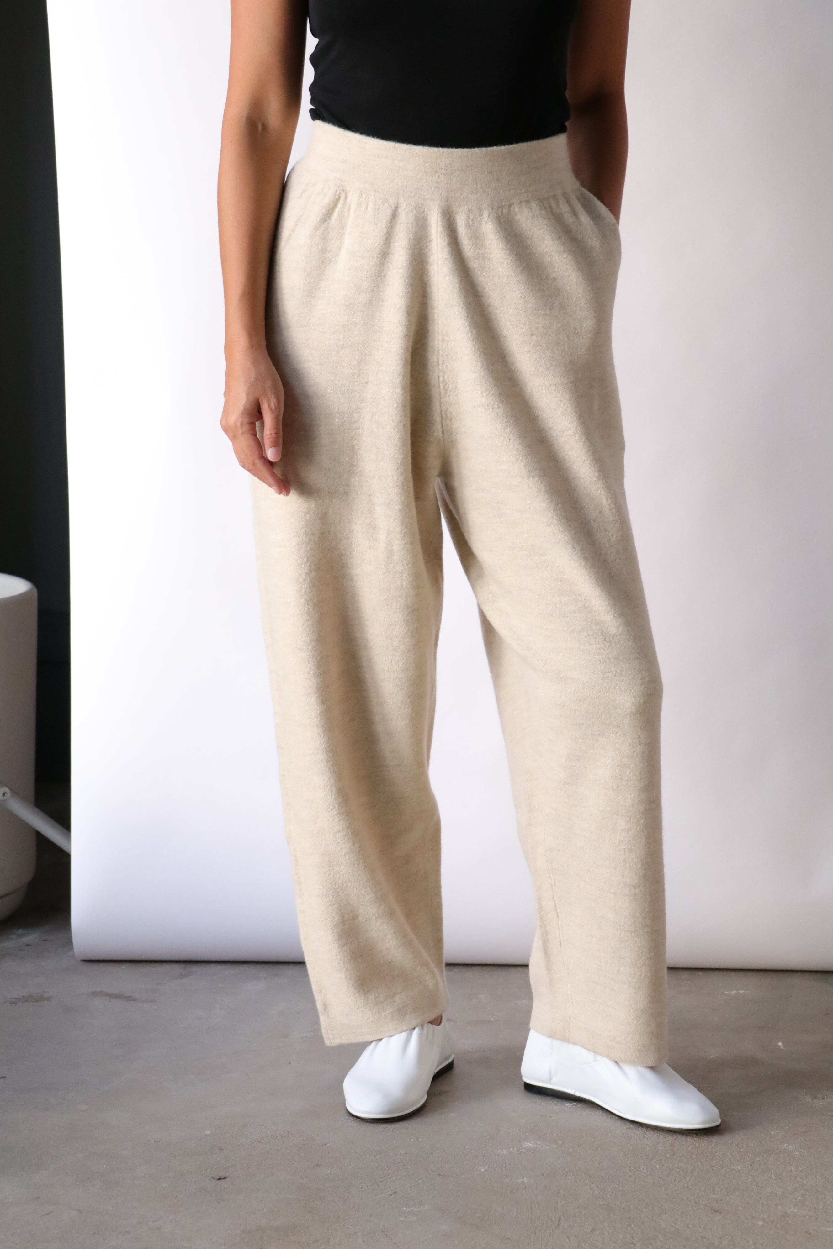 パンツ LAUREN MANOOGIAN KNIT PANTS Baby Alpaca & Wool Fine Arch Pants – La Garçonne