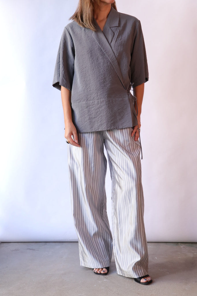 Lee Mathews Maggie SS Top in Slate tops-blouses Lee Mathews 
