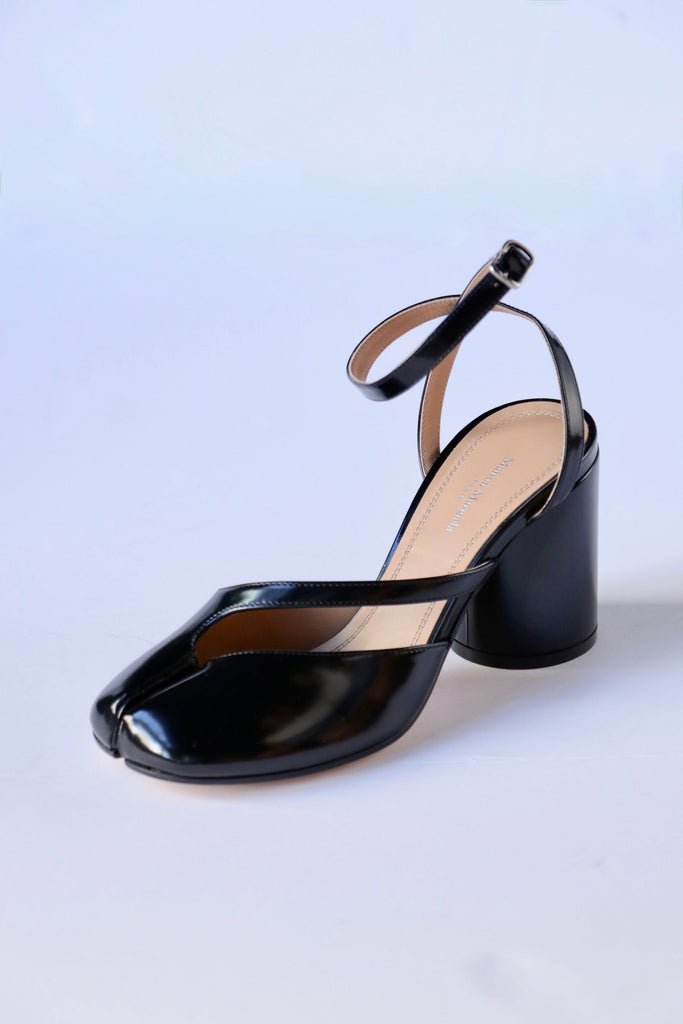 Maison Margiela Tabi Pump Sandals in Black Shoes Maison Margiela 