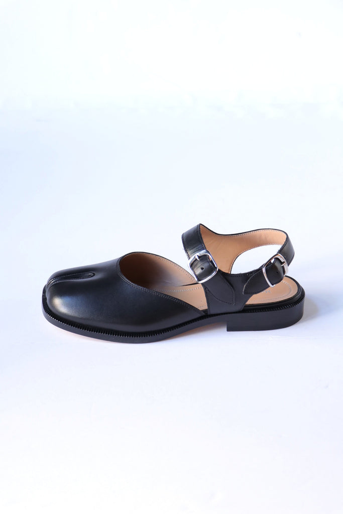 Maison Margiela Tabi Sandal in Black Shoes Maison Margiela 