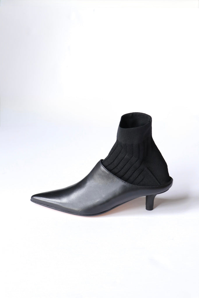 MM6 Maison Margiela Ankle Boot in Black Shoes MM6 Maison Margiela 