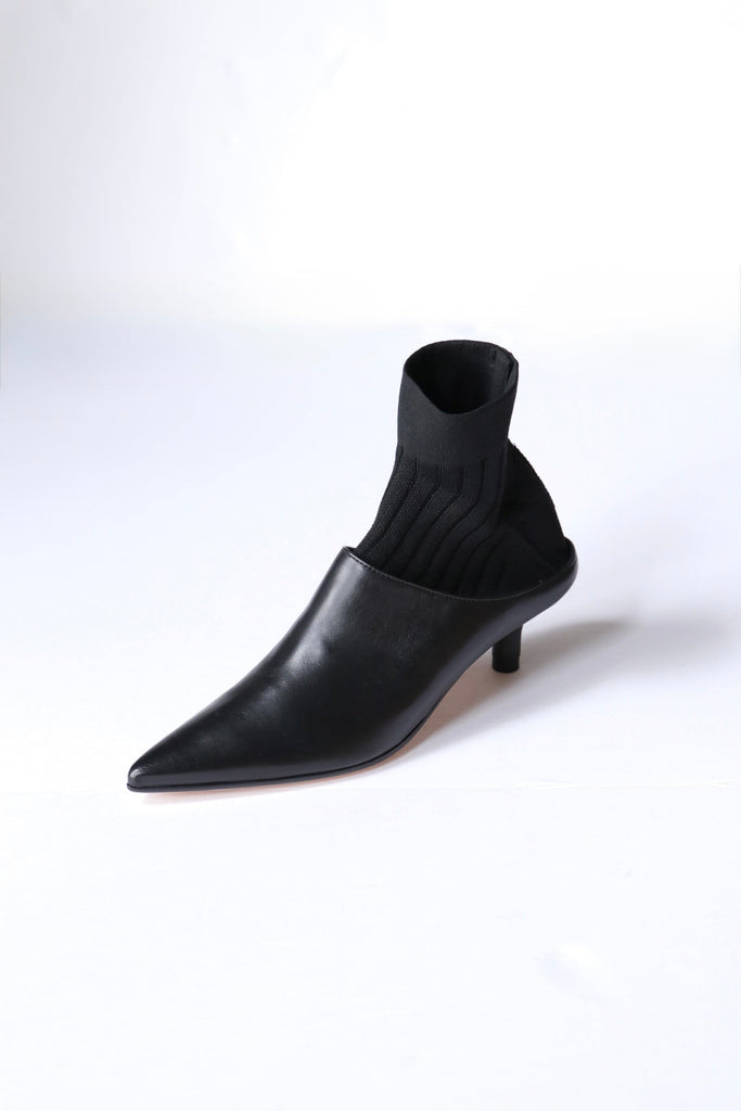 MM6 Maison Margiela Ankle Boot in Black Shoes MM6 Maison Margiela 