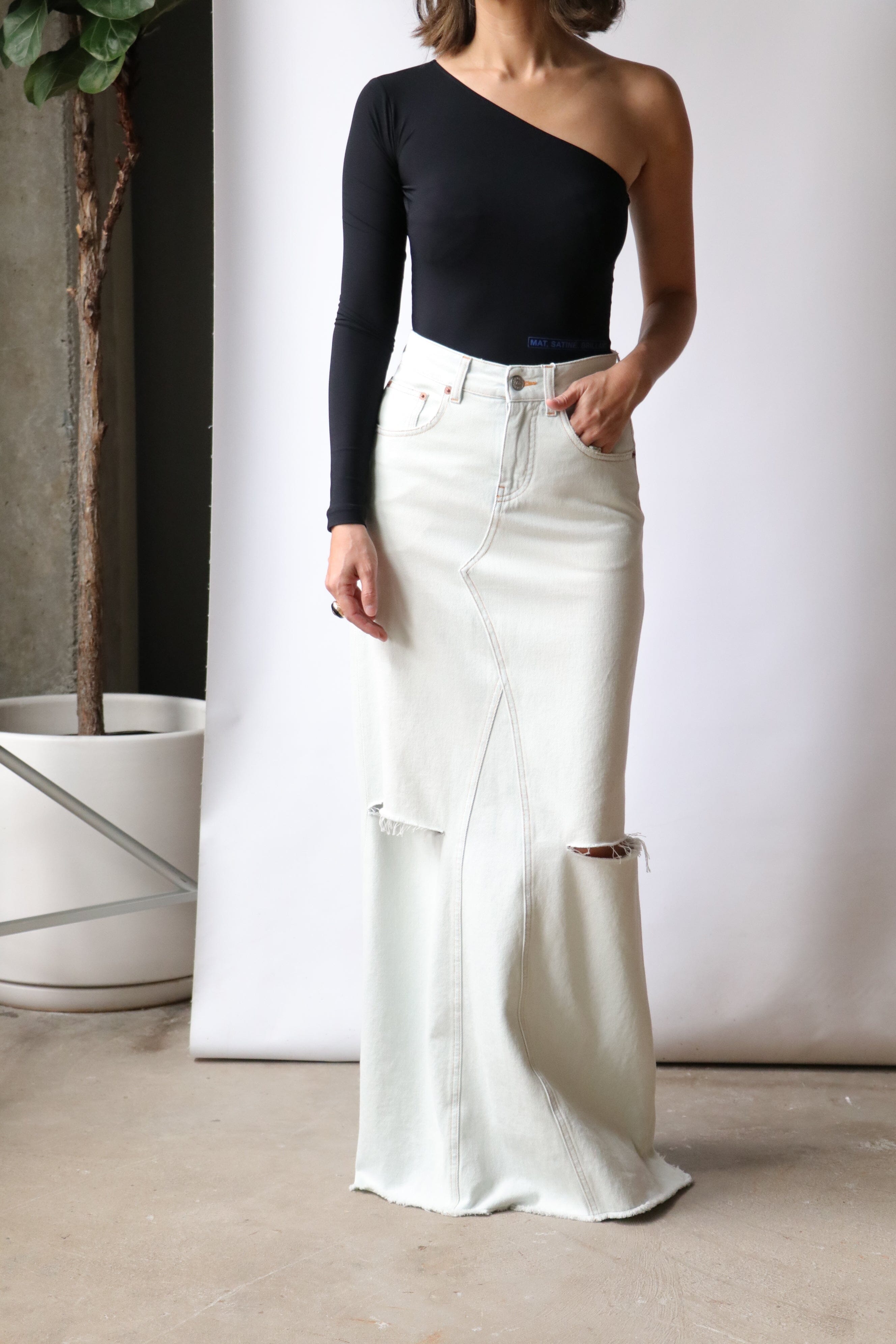 MM6 MAISON MARGIELA SKIRTS スカート ミディアムブルー MM6 Maison Margiela Cotton Denim Skirt | Blue | FARFETCH