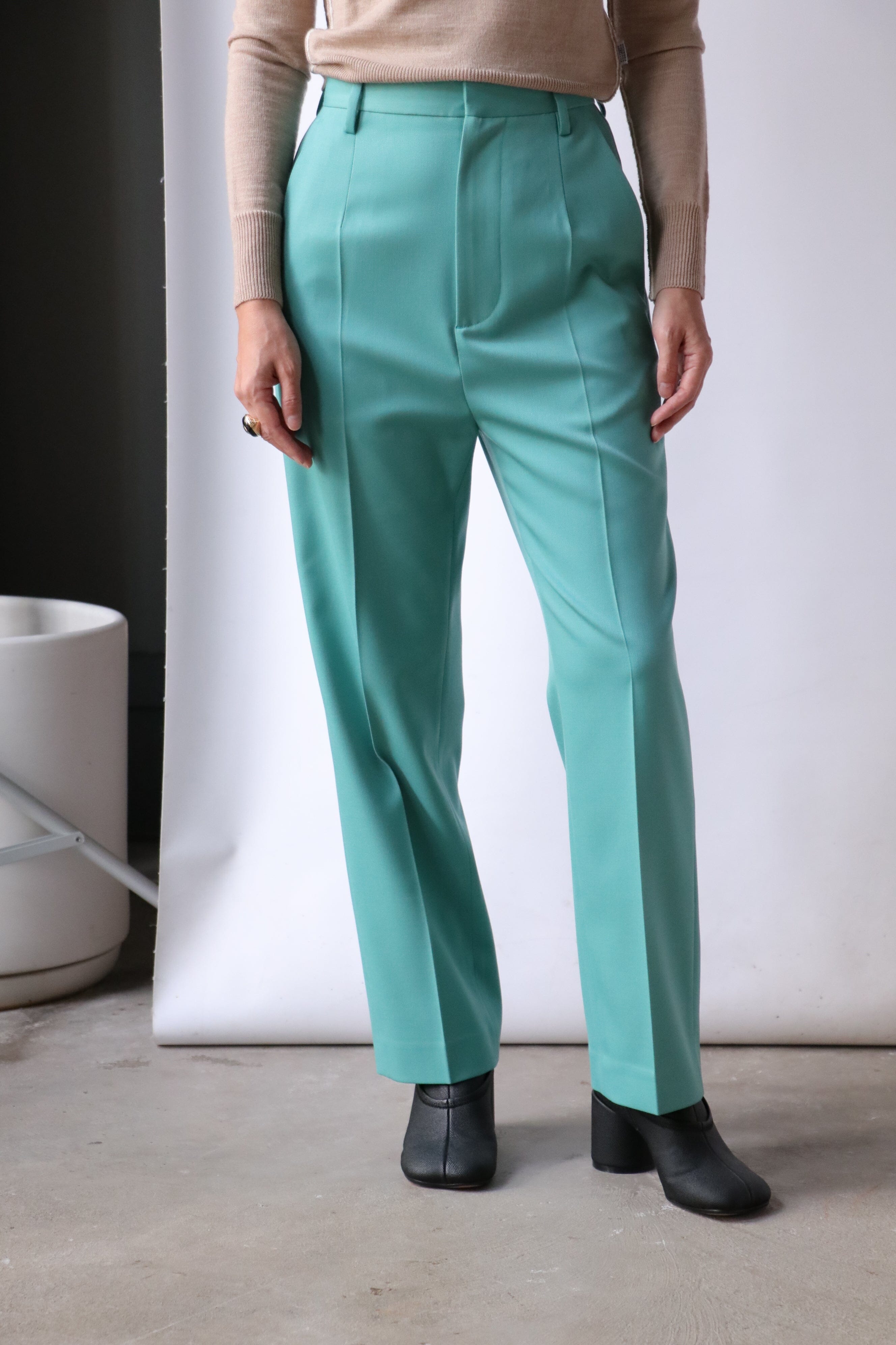mm6-maison-margiela-pants-in-