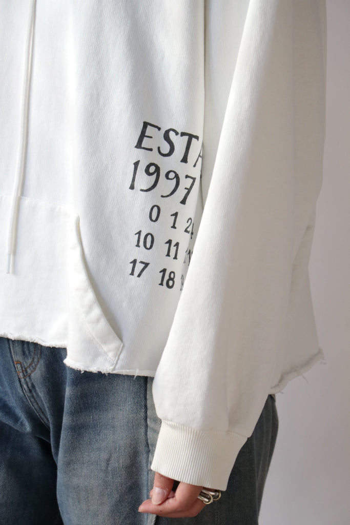 MM6 Maison Margiela Sweatshirt in Off White Sweatshirts MM6 Maison Margiela 