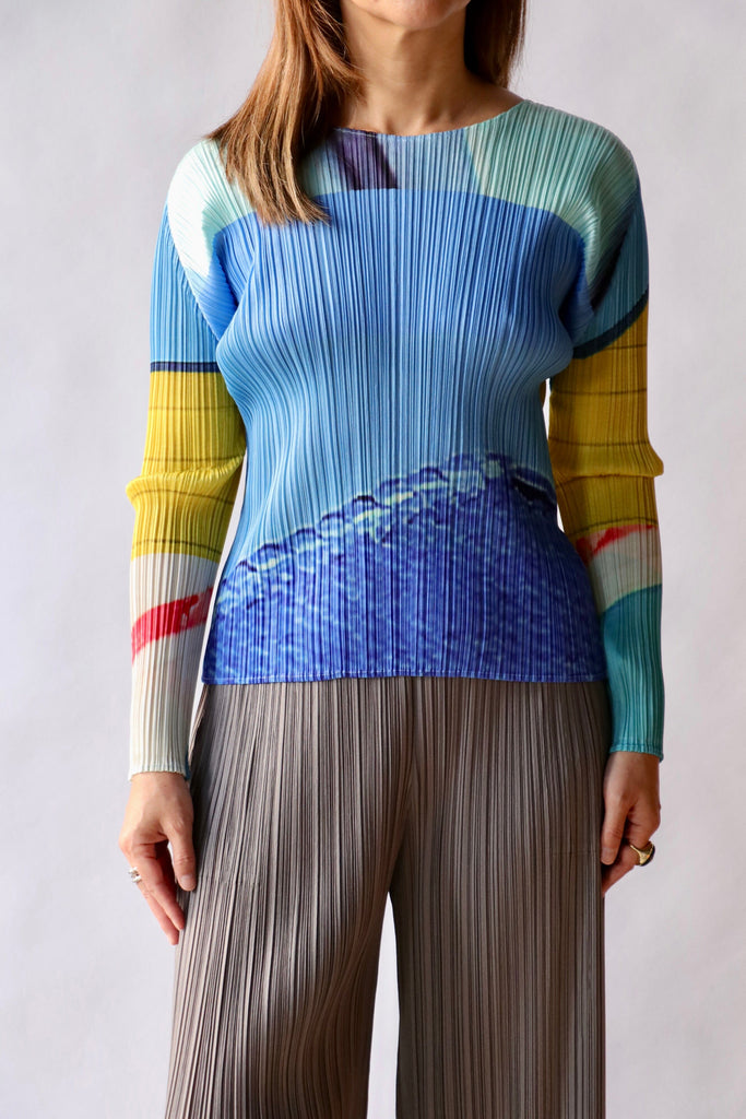 新作PLEATS PLEASE ISSEY CITY COLLAGE Pleats Please Issey Miyake Grey City Collage Madame-T Stole