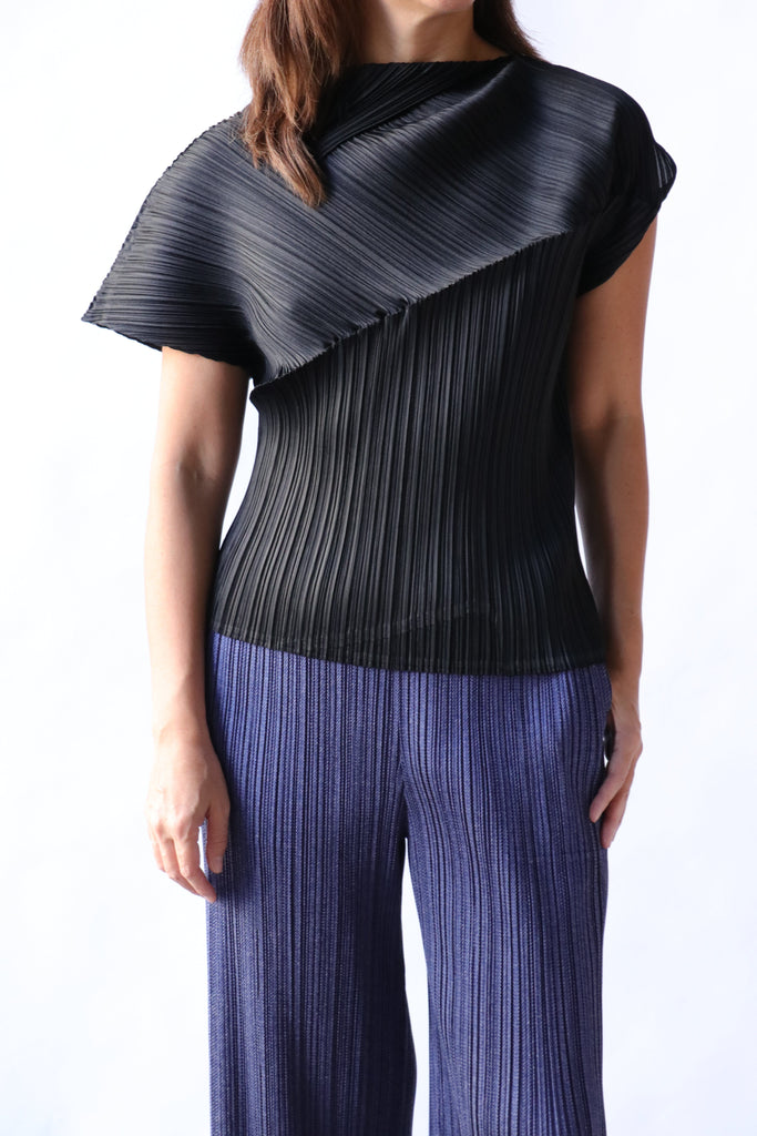 Pleats Please by Issey Miyake | WE ARE ICONIC