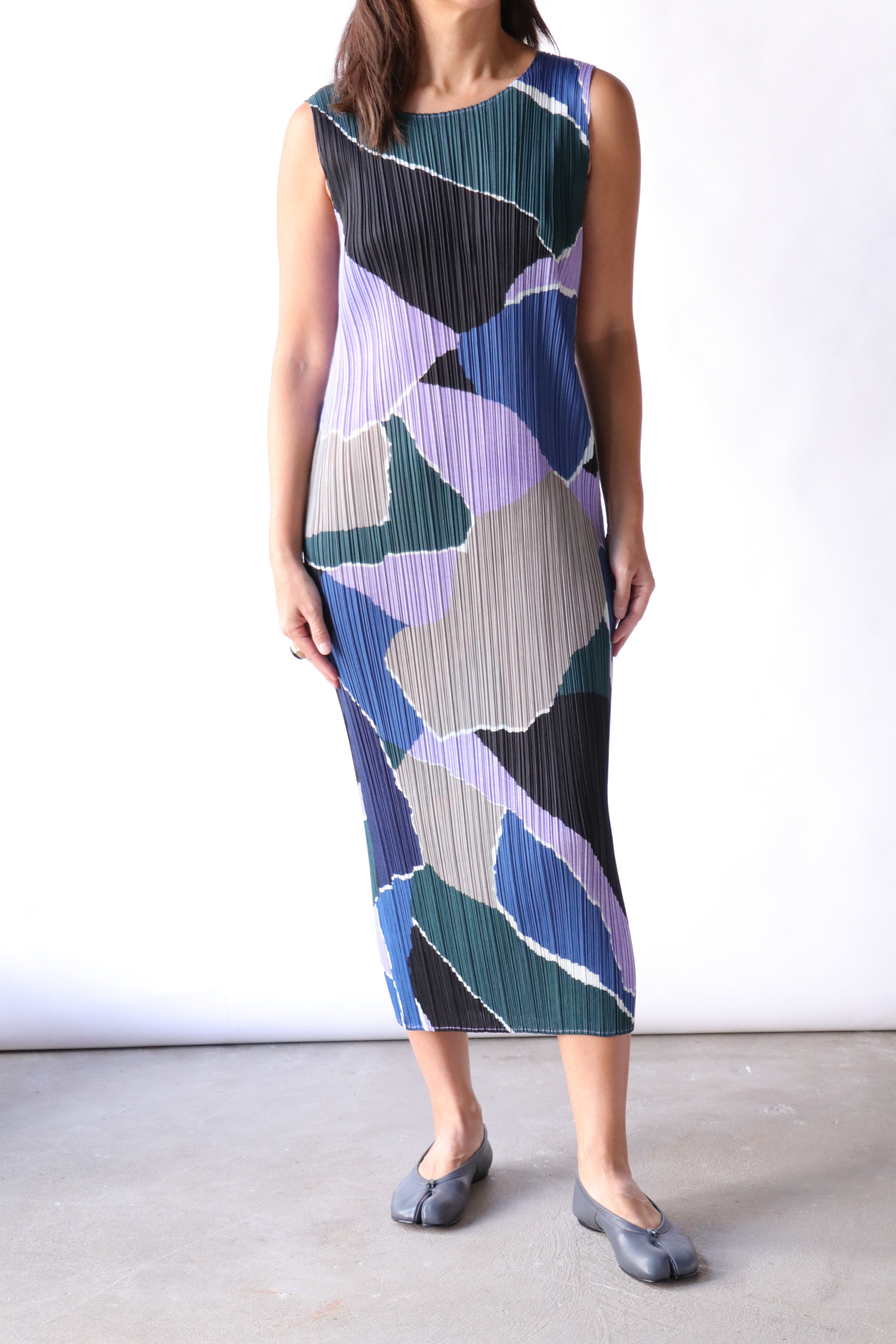 Pleats Please by Issey Miyake | WE ARE ICONIC