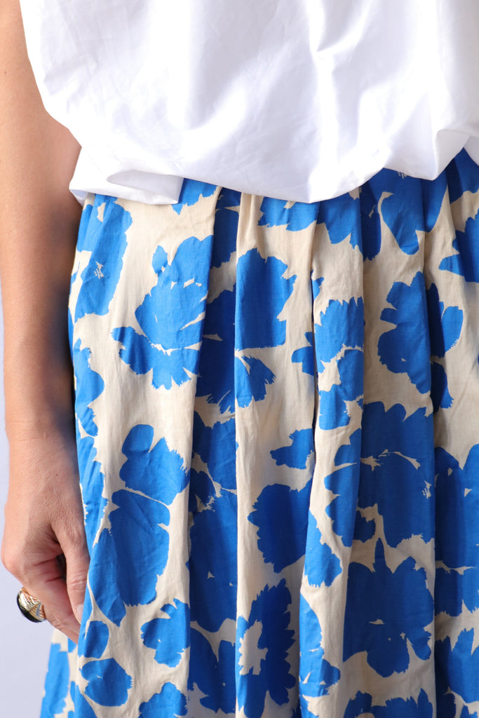 Tela Carol Skirt in Blue Print Bottoms Tela 