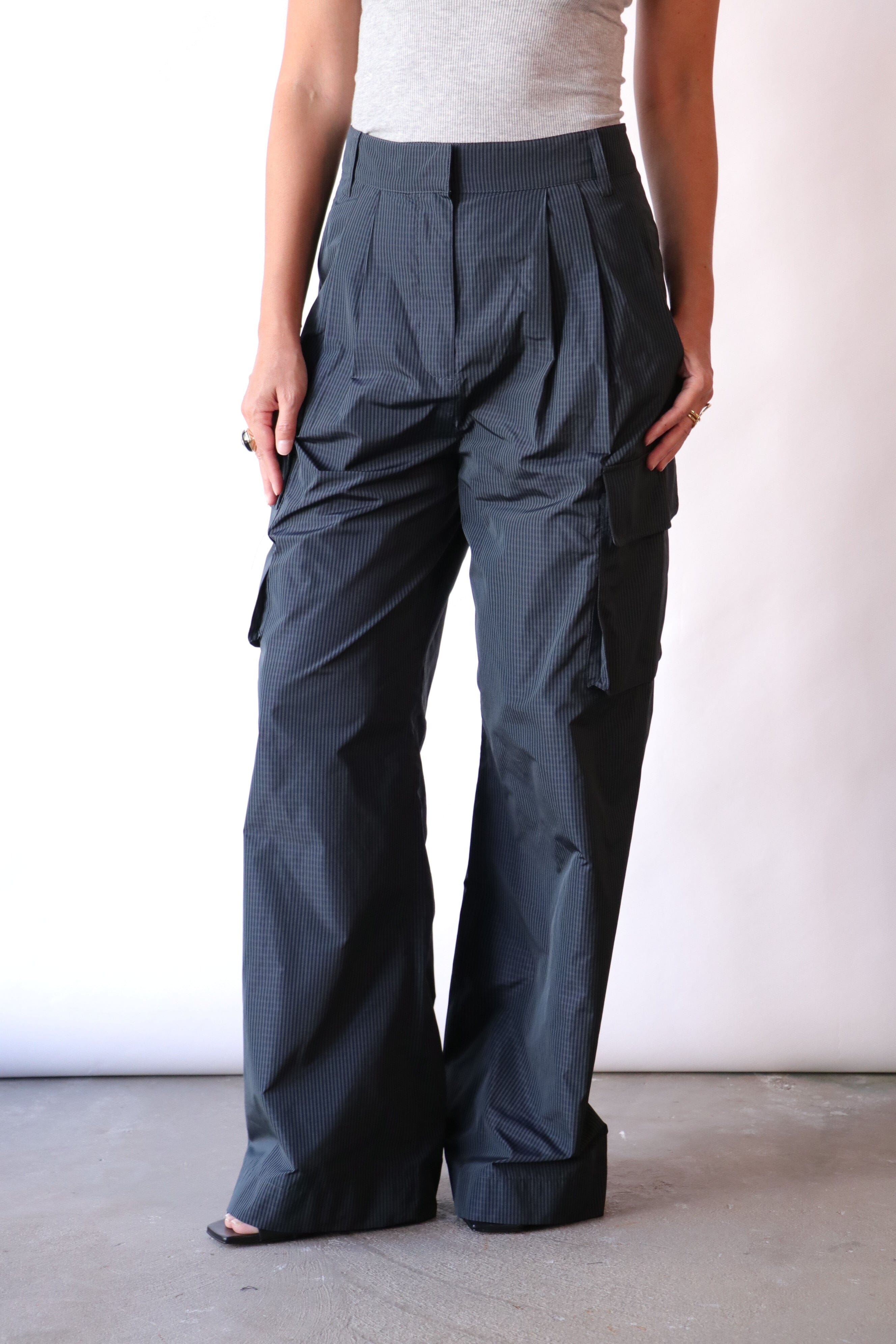 Tibi Menswear Nylon Stella Pleated Cargo Pant in Navy Multi
