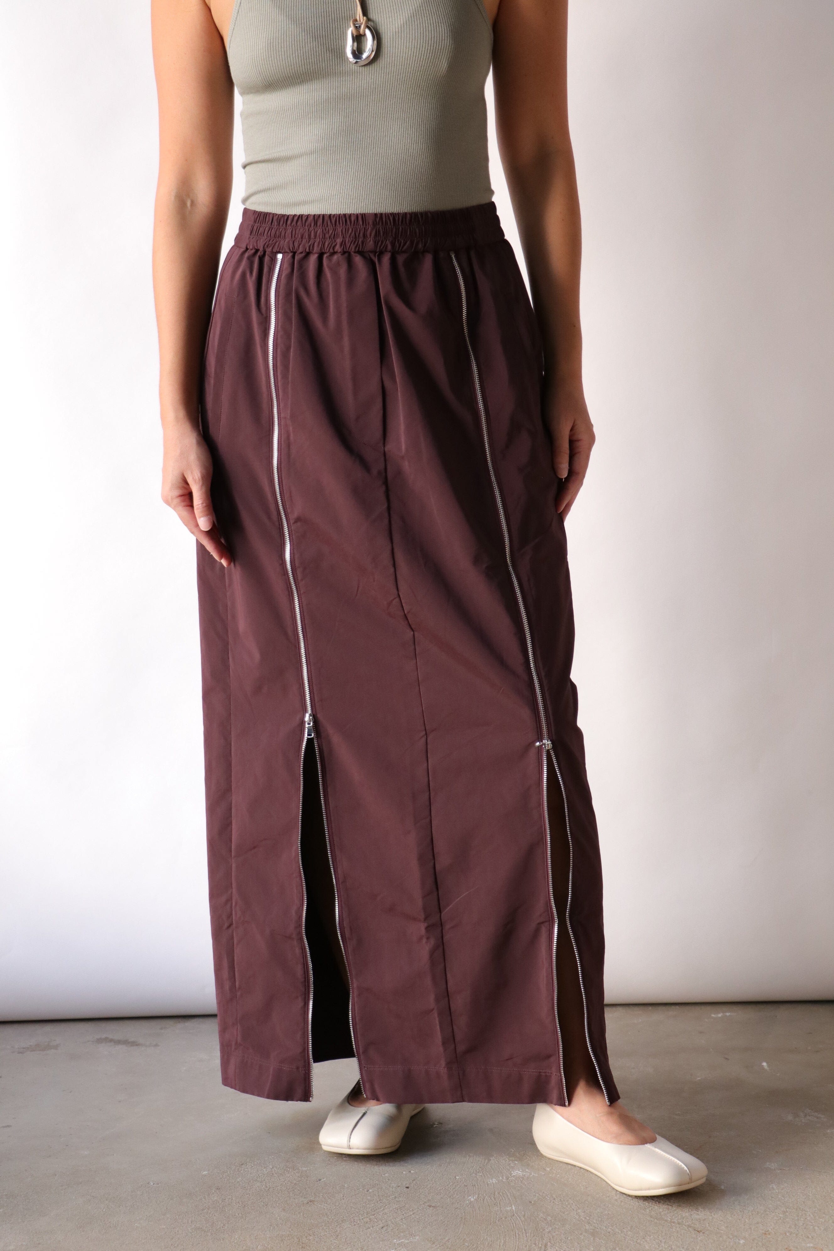 【BAON】Menbi Pin Tuck Banding Nylon Carpender Long Skirt T000NN5242-