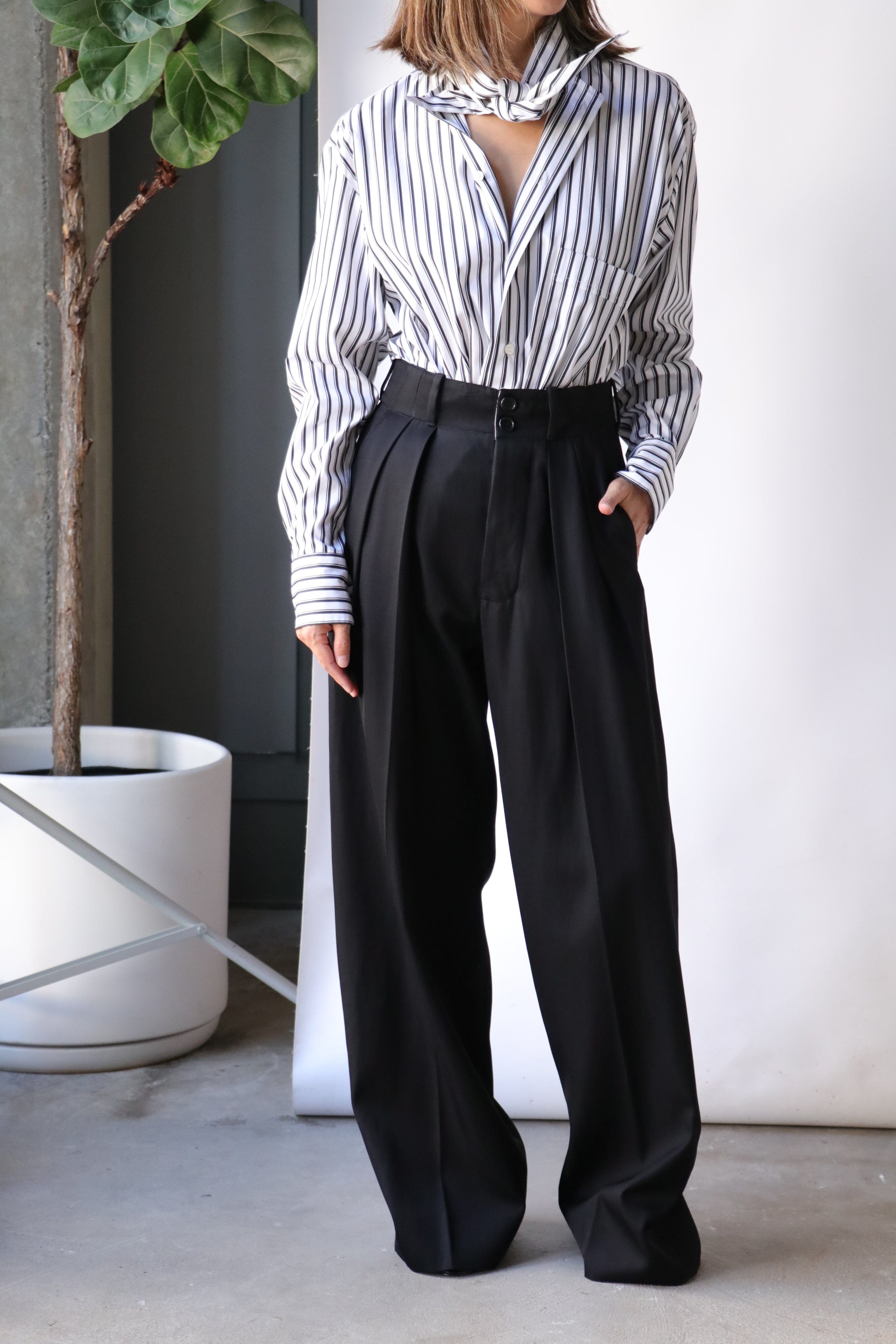 Plan C Pleated Wide Leg Pants in Black | WE ARE ICONIC 