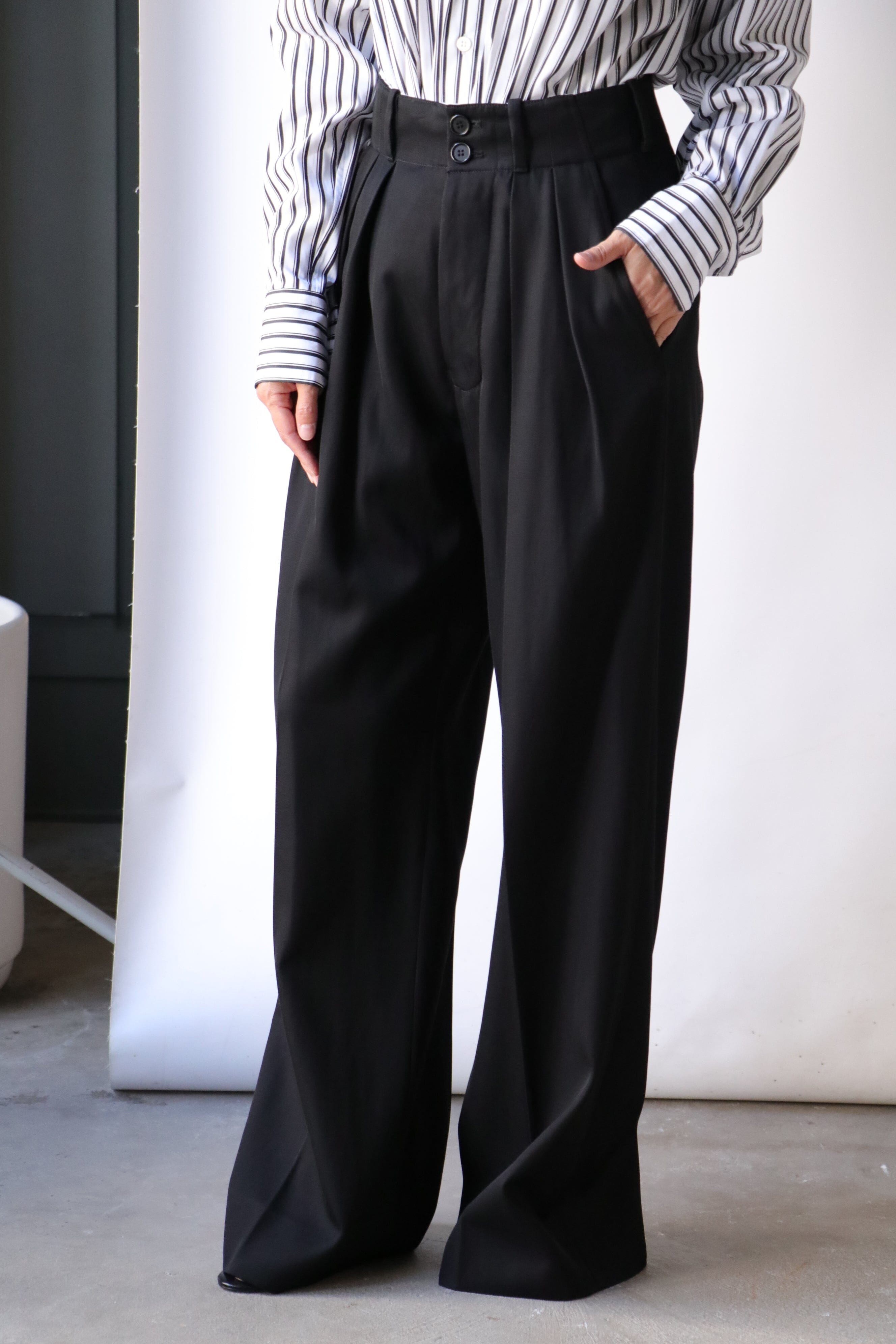 Plan C Pleated Wide Leg Pants in Black | WE ARE ICONIC 