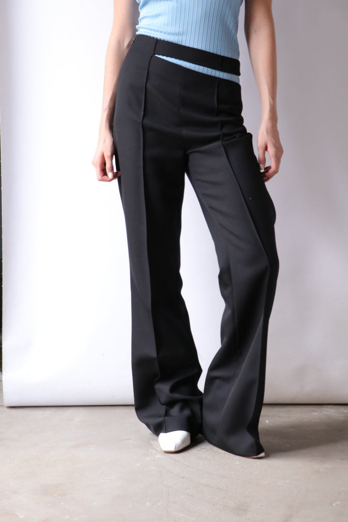 Róhe Cut Out Trousers in Noir | WE ARE ICONIC