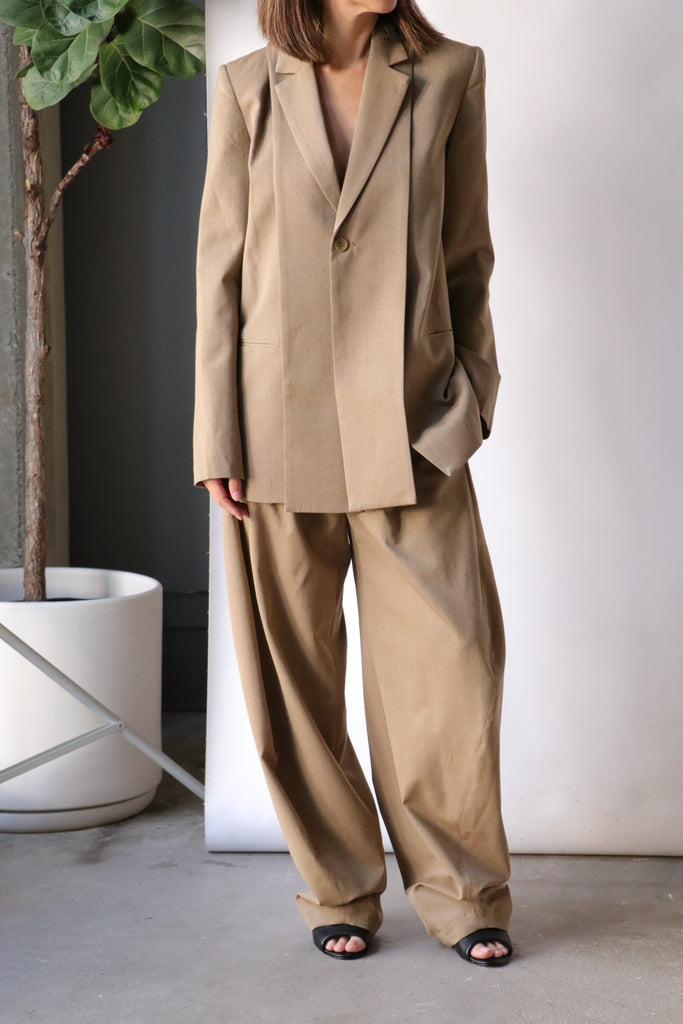 Tibi Refined Wool Tricotine Suiting Blazer in Dark Tan Outerwear Tibi 