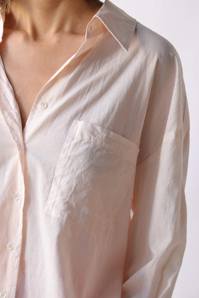Xirena Sydney Shirt in Cream Peach tops-blouses Xirena 